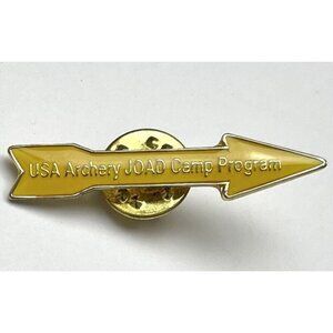 VTG 1.5" Yellow Goldtone CAA NAA JOAD USA Archery Camp Program Arrow Pin PINBACK